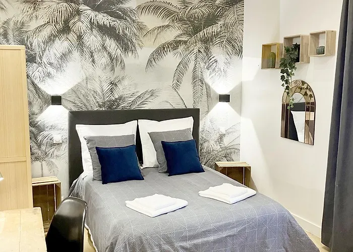 別荘 Grand & Petit サン・タントナン